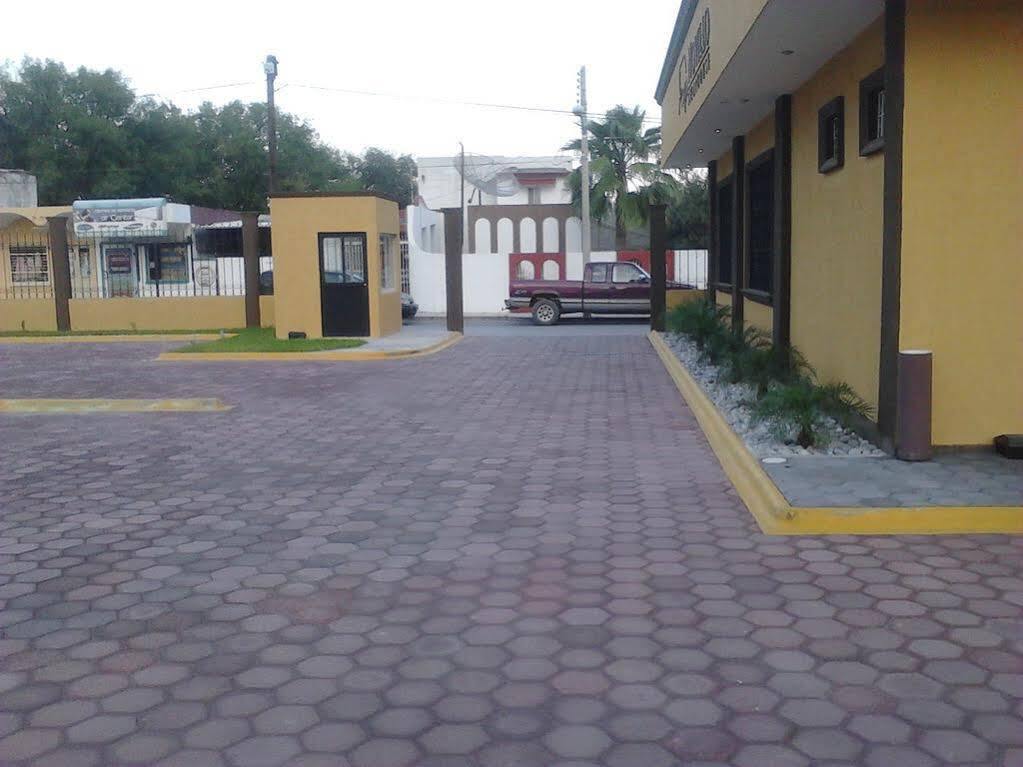 Monte Salerno Hotel & Suites Montemorelos Exterior photo